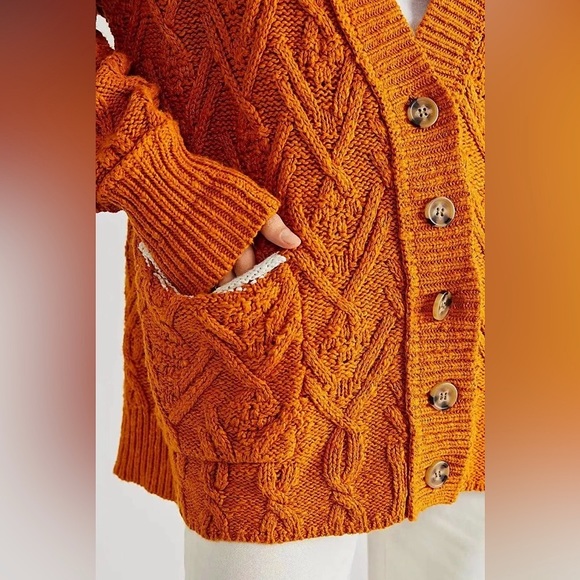 NEW Free People Montana Cable Cardigan - Picture 4 of 15